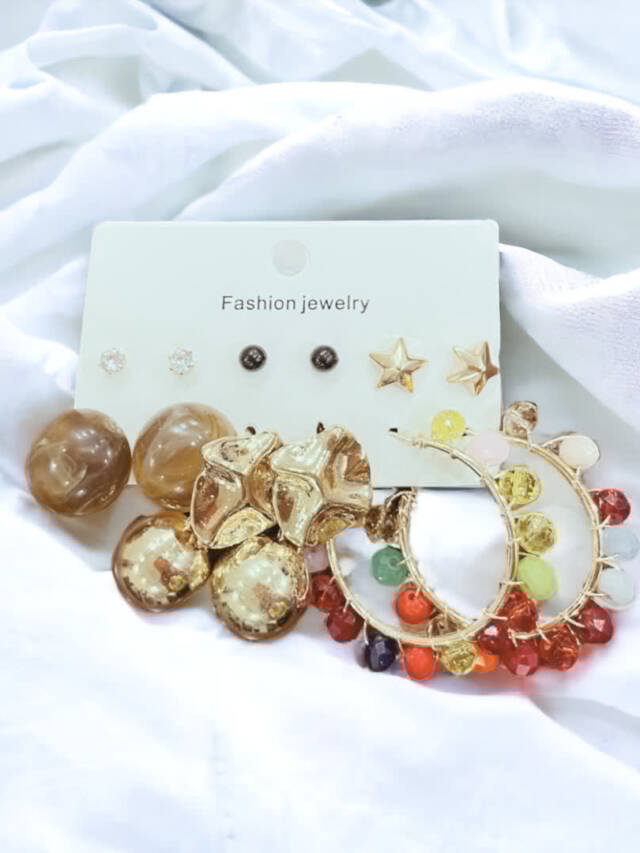 stud earrings