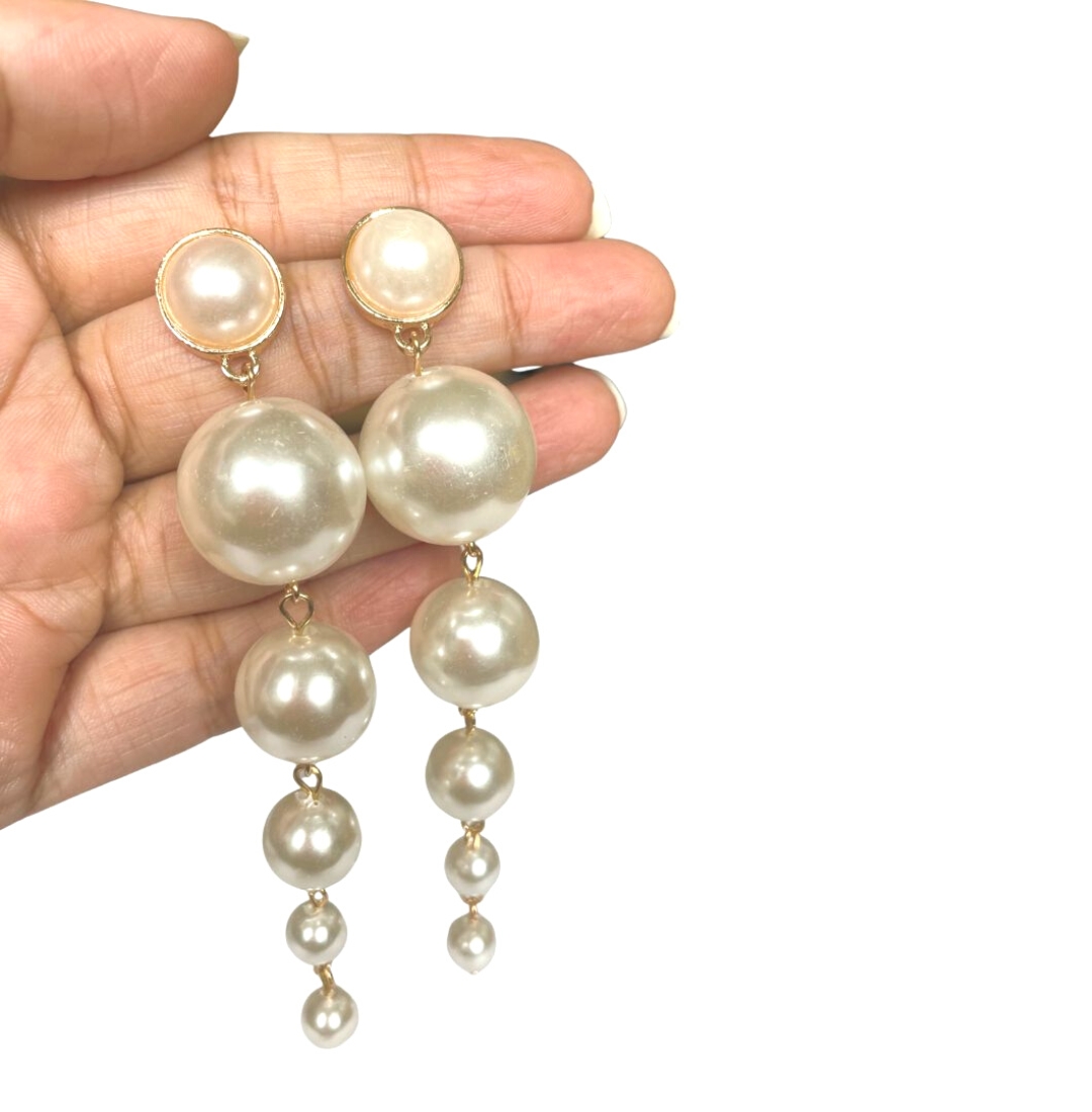 pearl earrings