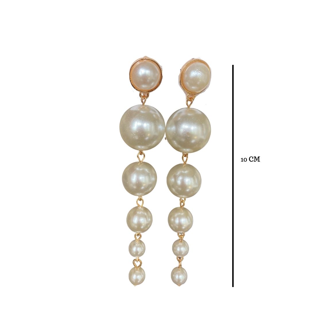 Pearl drop earrings