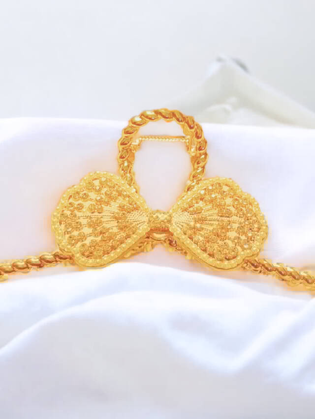 Golden Rhinestone Hair Clutcher