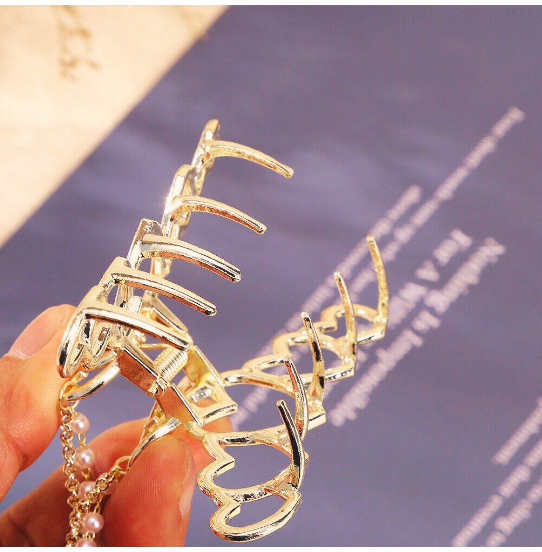 pearl tassel hair clutcher pearl tassel hair clutcher