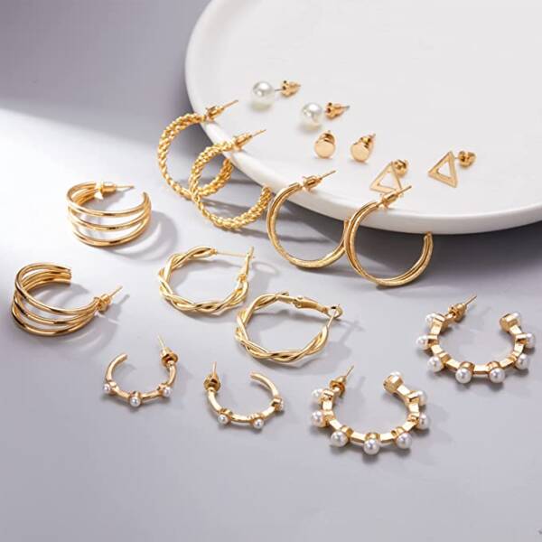 assorted fashion earrings