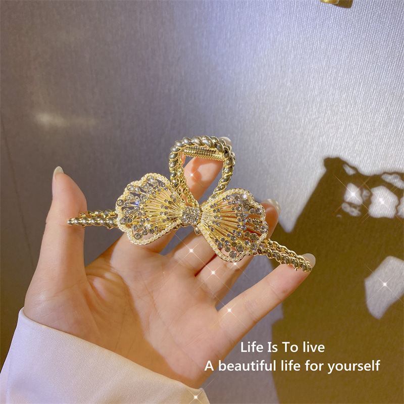 Golden Rhinestone Hair Clutcher Golden Rhinestone Hair Clutcher