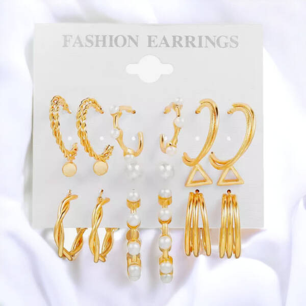 Assorted fashion earrings