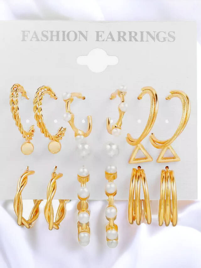 Assorted fashion earrings