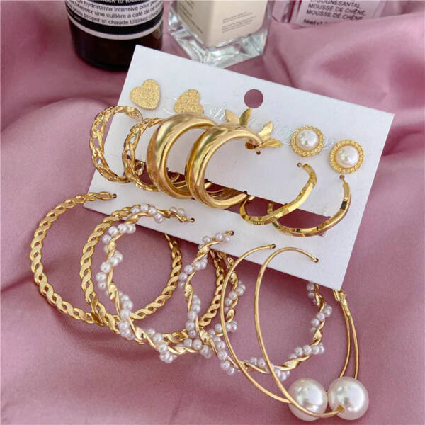 trendy gold plated earrings set