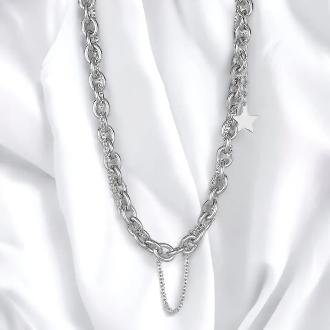 4d-PhotoRoom Chain Link Necklace