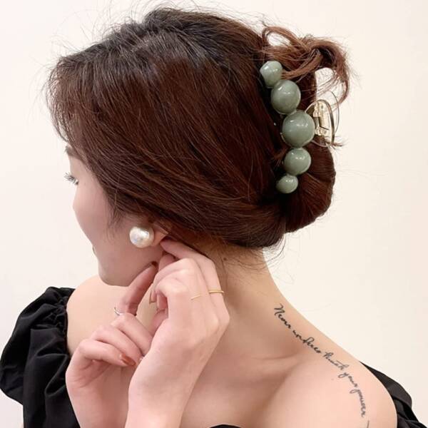 Green White Pearl Clutcher Set